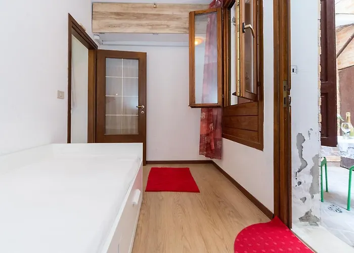 Biennale Garibaldi البندقية